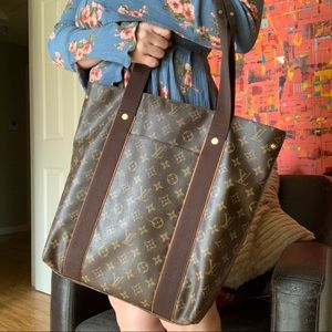 Louis Vuitton Cabas Beaubourg Shopper monogram
